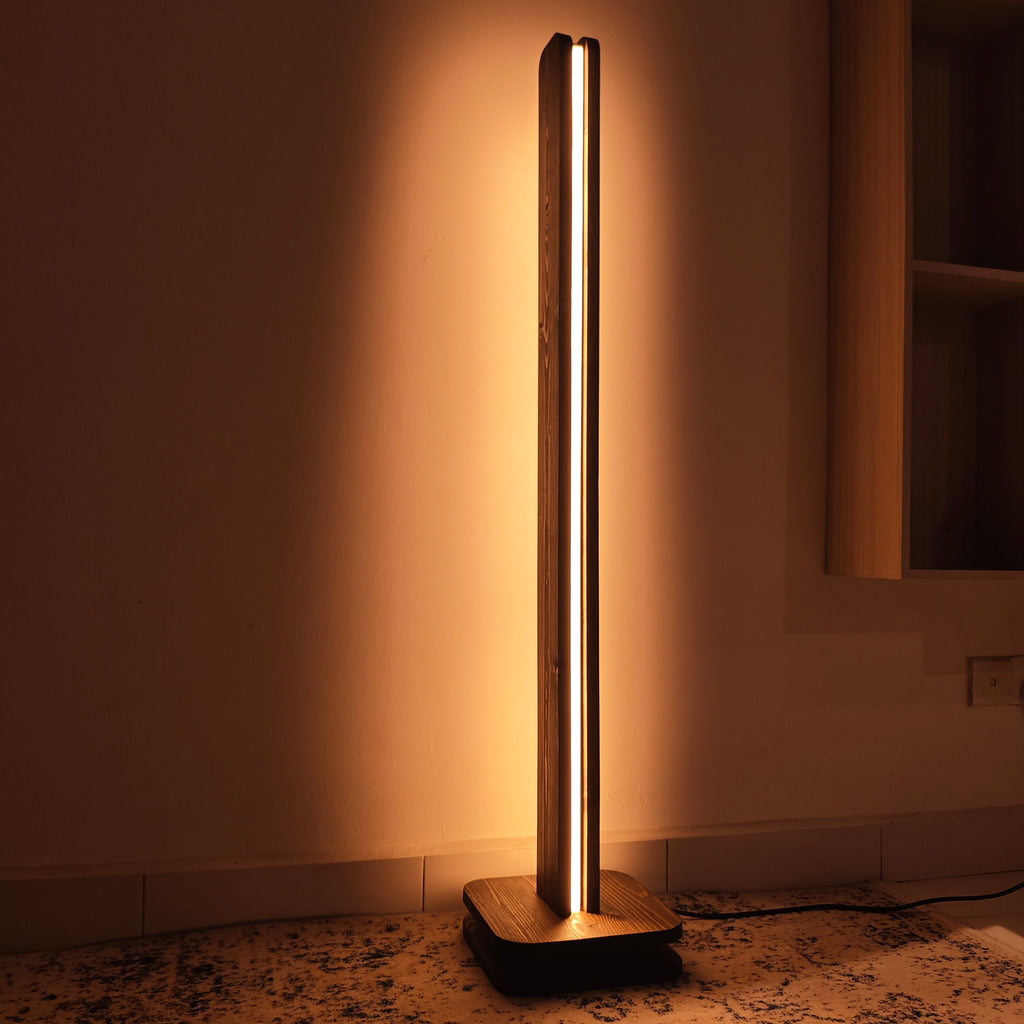 EMBER Floor Lamp